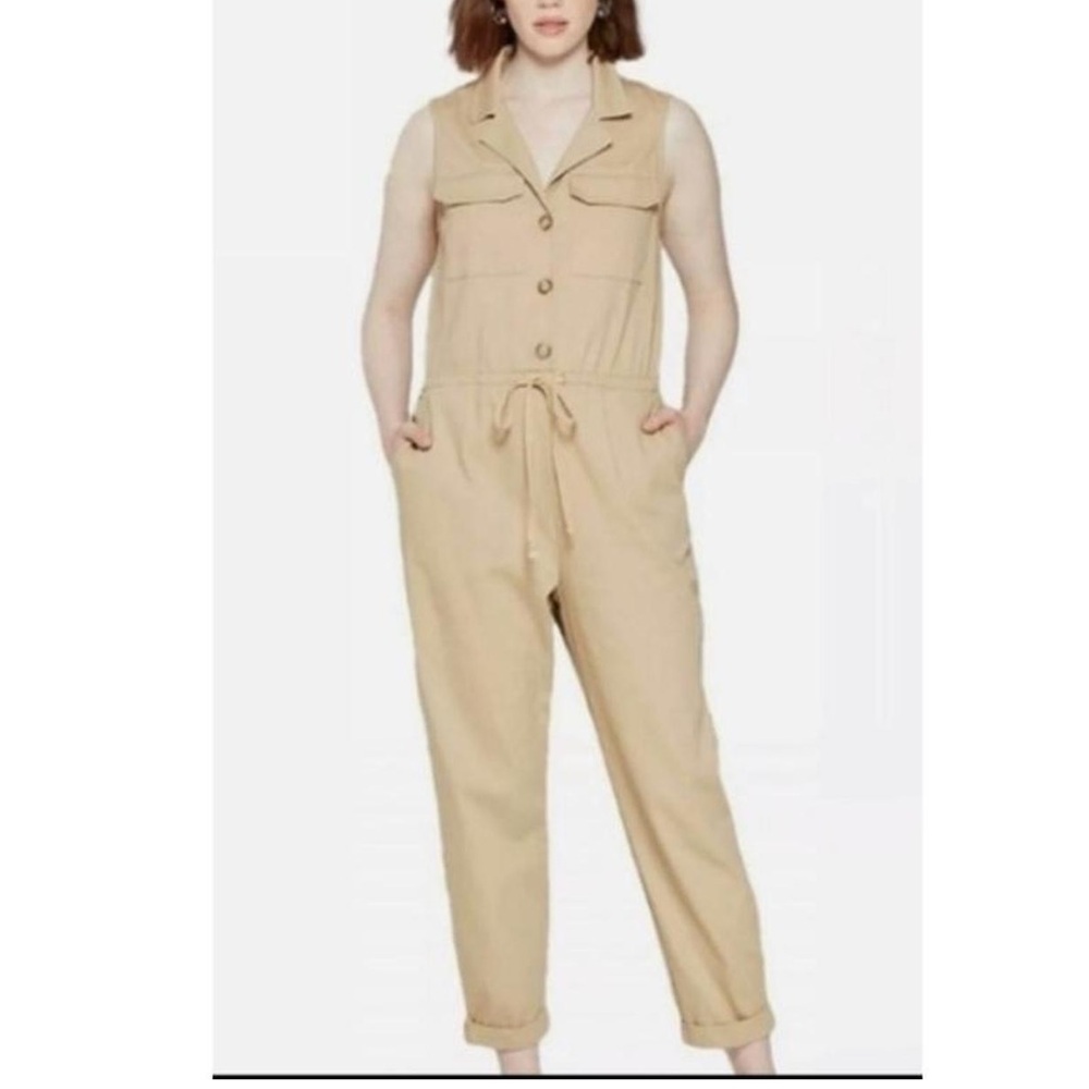 Wild Fable jumpsuit camel/ tan size L worn once